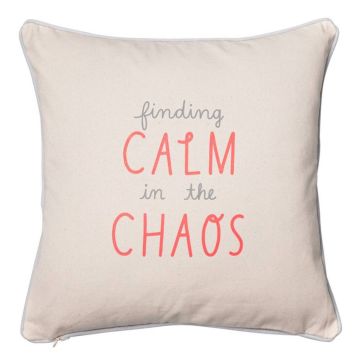 Flow Kissenbezug Finding Calm in the Chaos